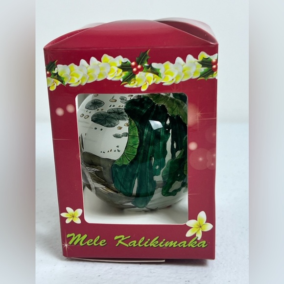 Hawaii Hand Painted Bird Floral Mele Kalikimaka Christmas Glass Ornament - Picture 4 of 13